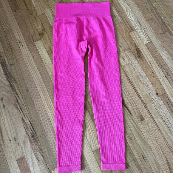 Pink Ribbed Workout Set - Picture 5 of 5